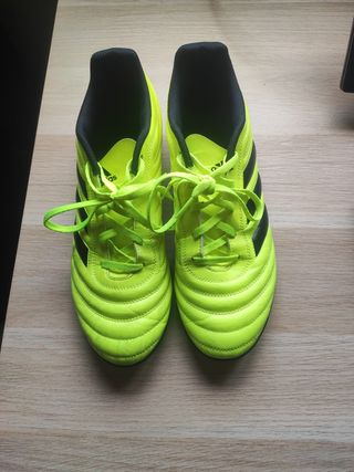 Botas futbol multitaco talla 43