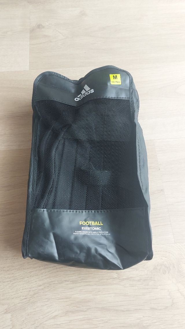 Espinilleras evertomic adidas