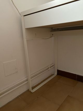 Escritorio blanco + flexo