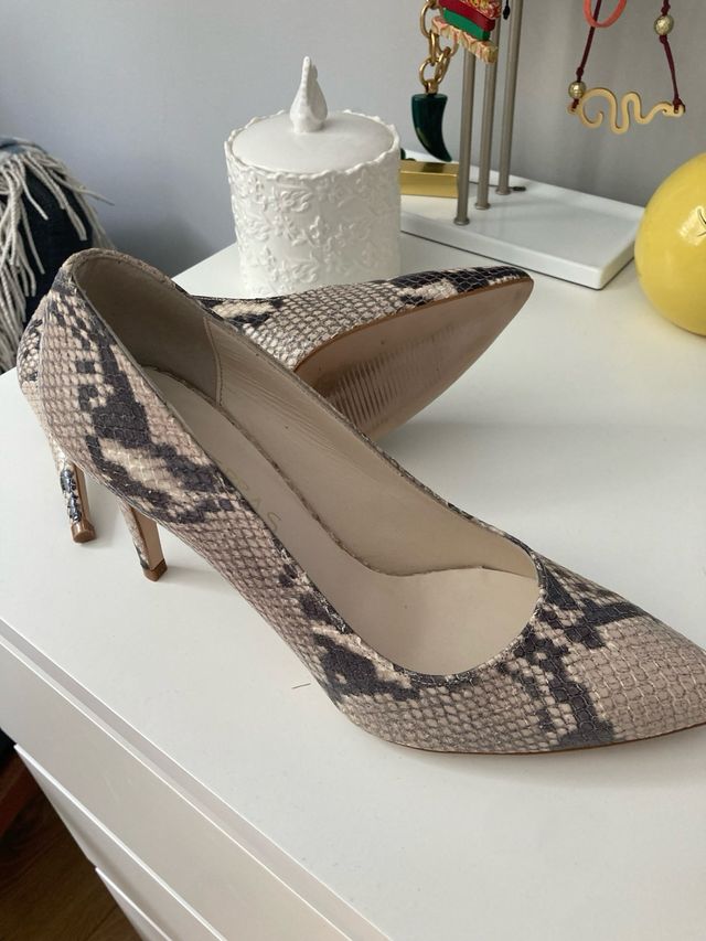 Zapatos salón By Peppas