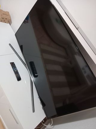 TV Samsung 48" Negro
