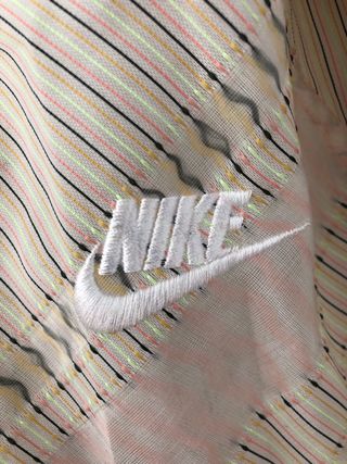 Chaqueta sportswear windrunner Nike talla L