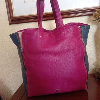 Bolso de piel de Purificación García fucsia, azul