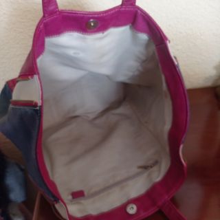 Bolso de piel de Purificación García fucsia, azul
