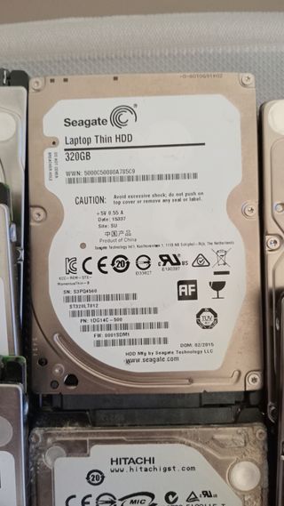 Lote 10 HDD's para Laptop - HGST, Hitachi, Seagate