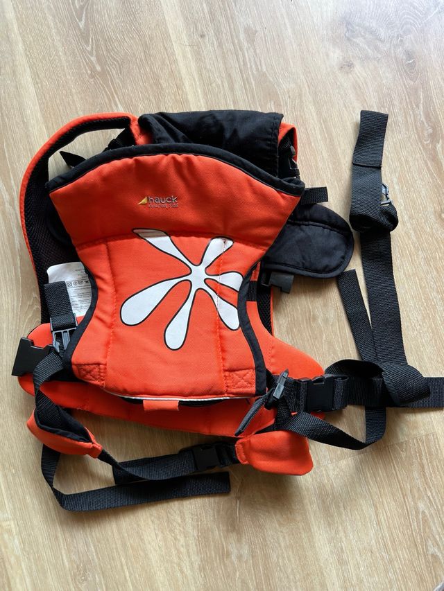 Mochila porteo portabebés Hauck