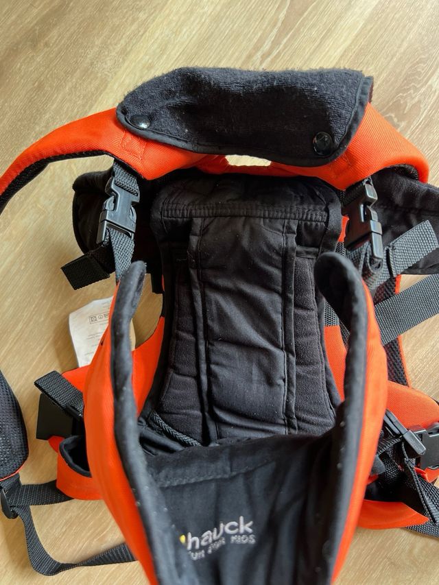 Mochila porteo portabebés Hauck