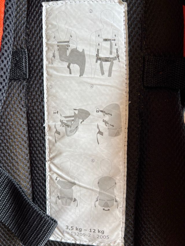 Mochila porteo portabebés Hauck