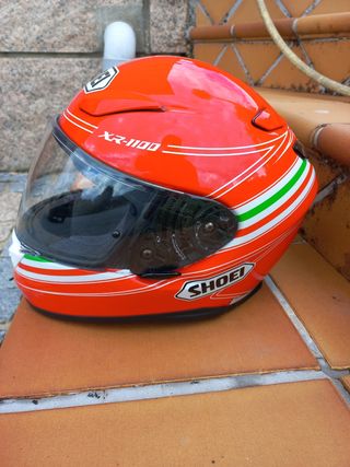 Casco de chica shoei xr 1100
