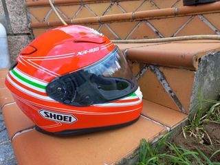 Casco de chica shoei xr 1100