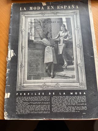 Revistas La Moda en España años 40 + patrones
