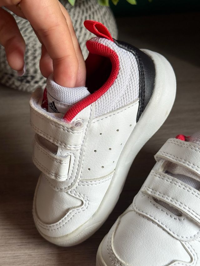 Zapatillas Adidas Bebé - Talla 20