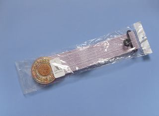 Cinturón con abalorios