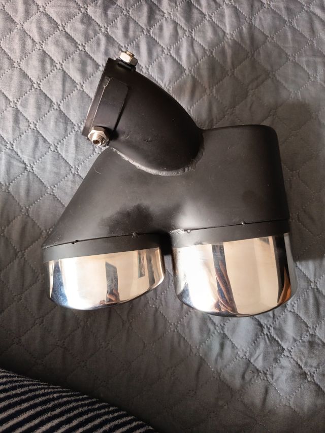 Embellecedor tubo escape