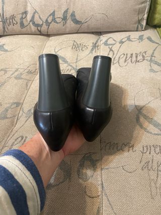 Zapatos Camper negros tacón bajo