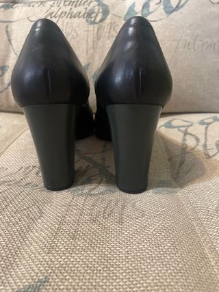 Zapatos Camper negros tacón bajo