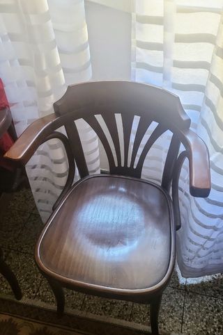 Sedia in legno marrone Prezzo cadauna