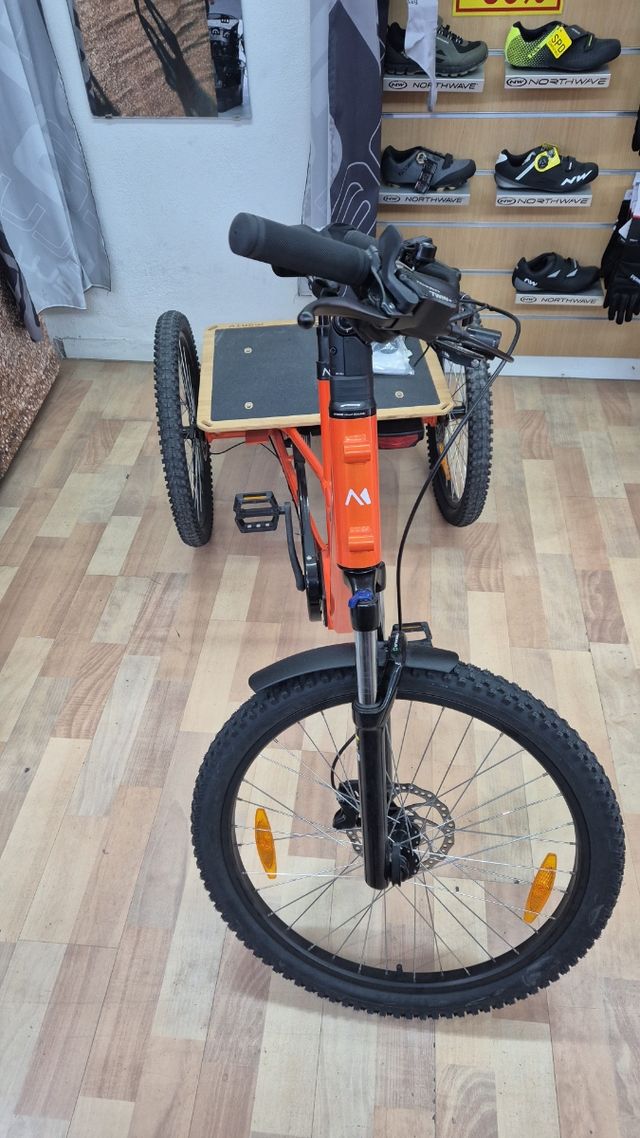 Triciclo eléctrico Monty rocket XC