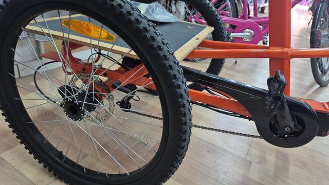 Triciclo eléctrico Monty rocket XC