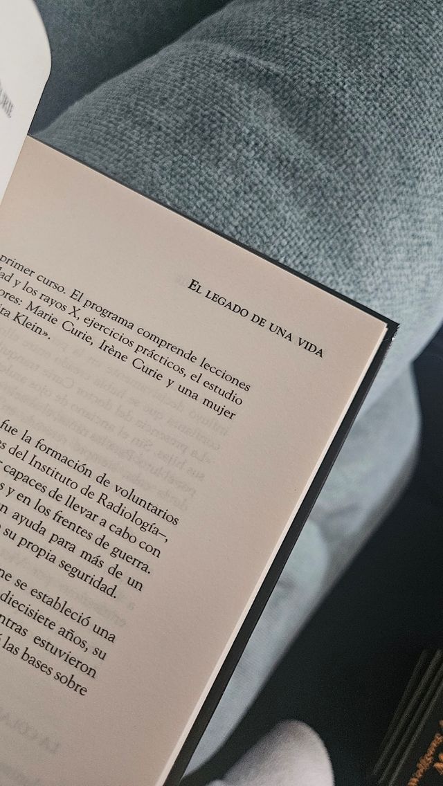 Biografías:MarieCurie,Ghandi,Lorca, Kennedy,Mozart