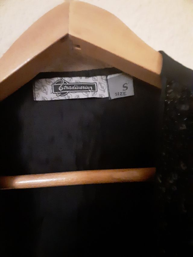 Chaleco negro Stradivarius - Talla S