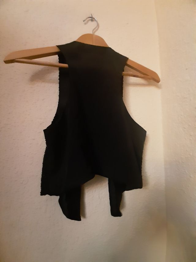 Chaleco negro Stradivarius - Talla S