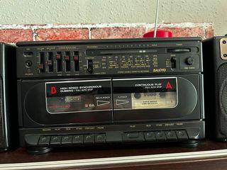 Radio cassete SANYO
