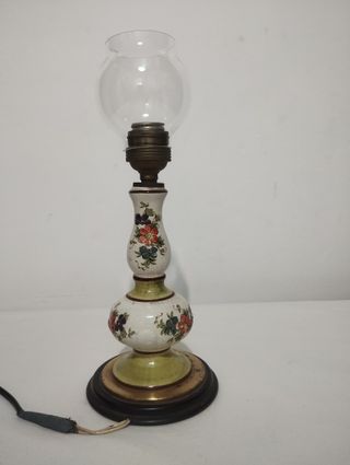 Preciosa lámpara de cerámica antigua (m. florales)