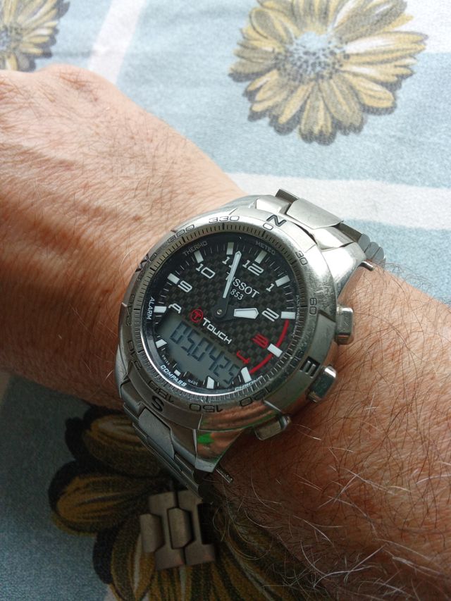 TISSOT T TOUCH II TO47420 A TITANIO CON AVERÍA.