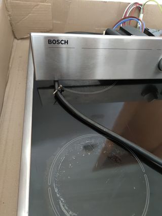Placa vitrocerámica Bosch 4 fuegos modelo HMVP460