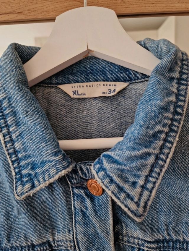 Cazadora vaquera azul 