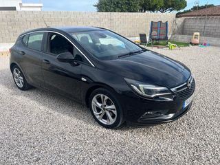 Opel Astra 2017 se vende o se cambia por coche