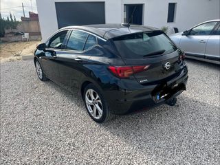 Opel Astra 2017 se vende o se cambia por coche