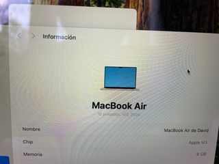 MacBook Air 15" M3 2024 - Plata
