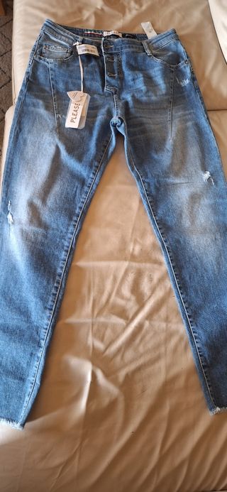 Jeans Please mujer
Con etiqueta, a estrenar!
