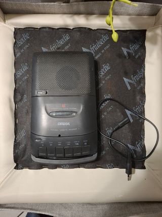 Lettore cassette omega leggi descrizione
