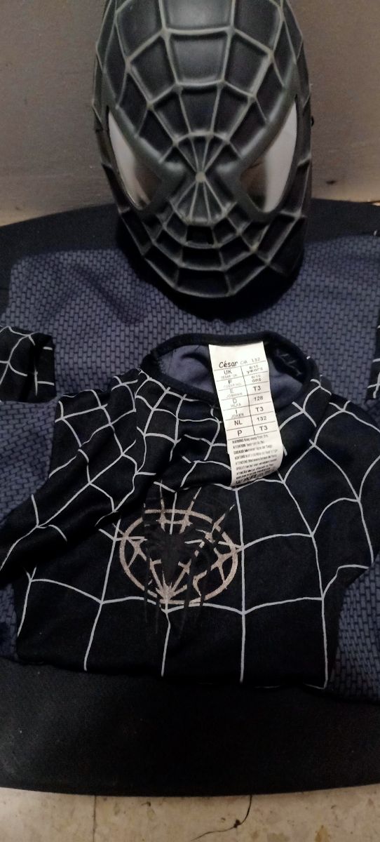 Disfraz Spiderman rojo y negro