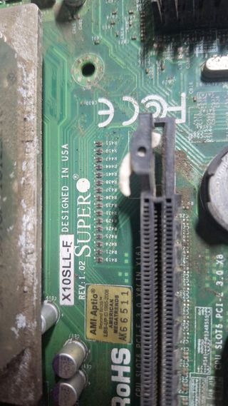 Servidor Supermicro para Rack NO ENCIENDE