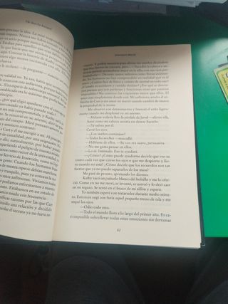 La huésped (The host) (Spanish Edition)