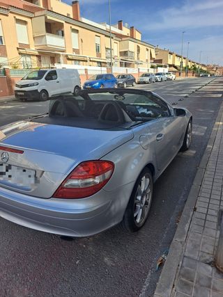 Mercedes-Benz SLK 2005