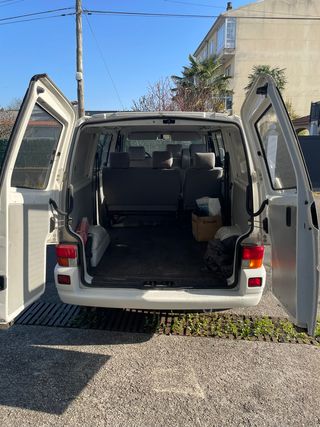 Volkswagen Transporter kombi 1.9 TD 68 cv