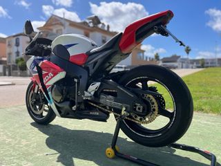 Honda CBR1000RR 2008