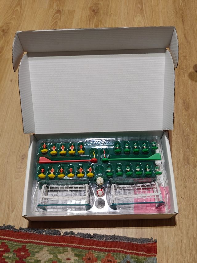 Astrobase juego de futbol (subbuteo)