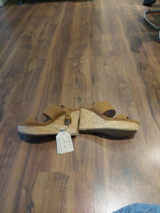 Sandalias cuña marrón - Nº 39