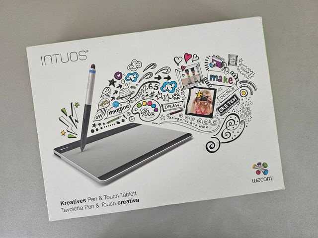 Wacom Intuos pen e touch small