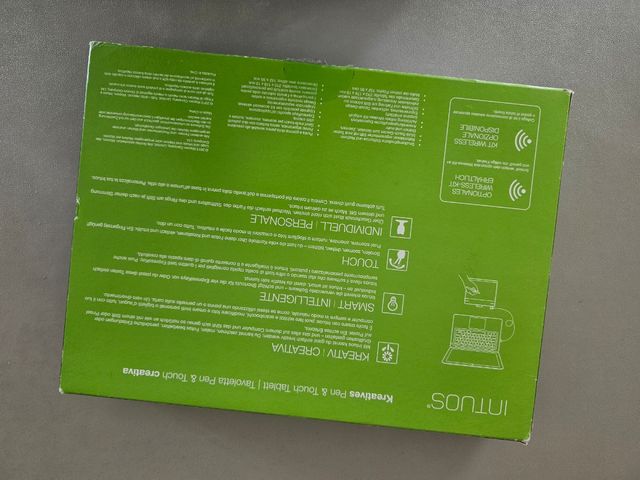 Wacom Intuos pen e touch small