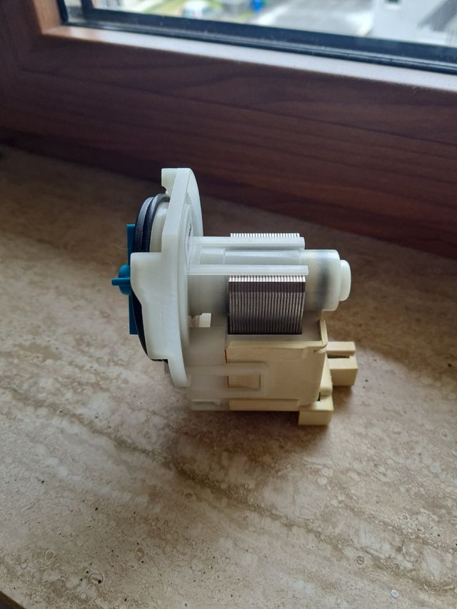 Elettro pompa di scarico lavastoviglie