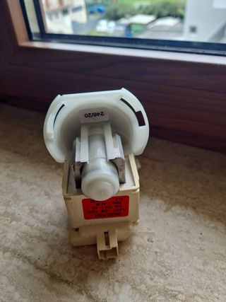 Elettro pompa di scarico lavastoviglie 