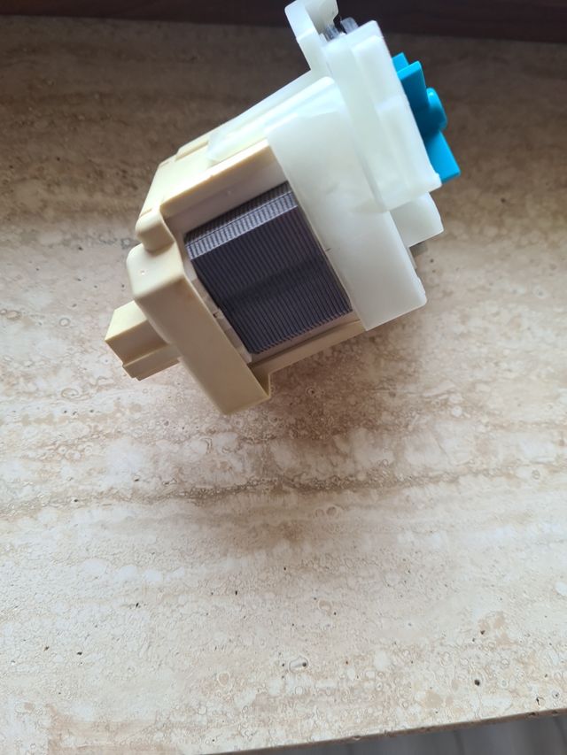 Elettro pompa di scarico lavastoviglie