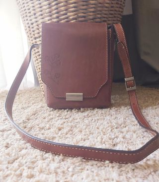 Bolso bandolera artesano cuero